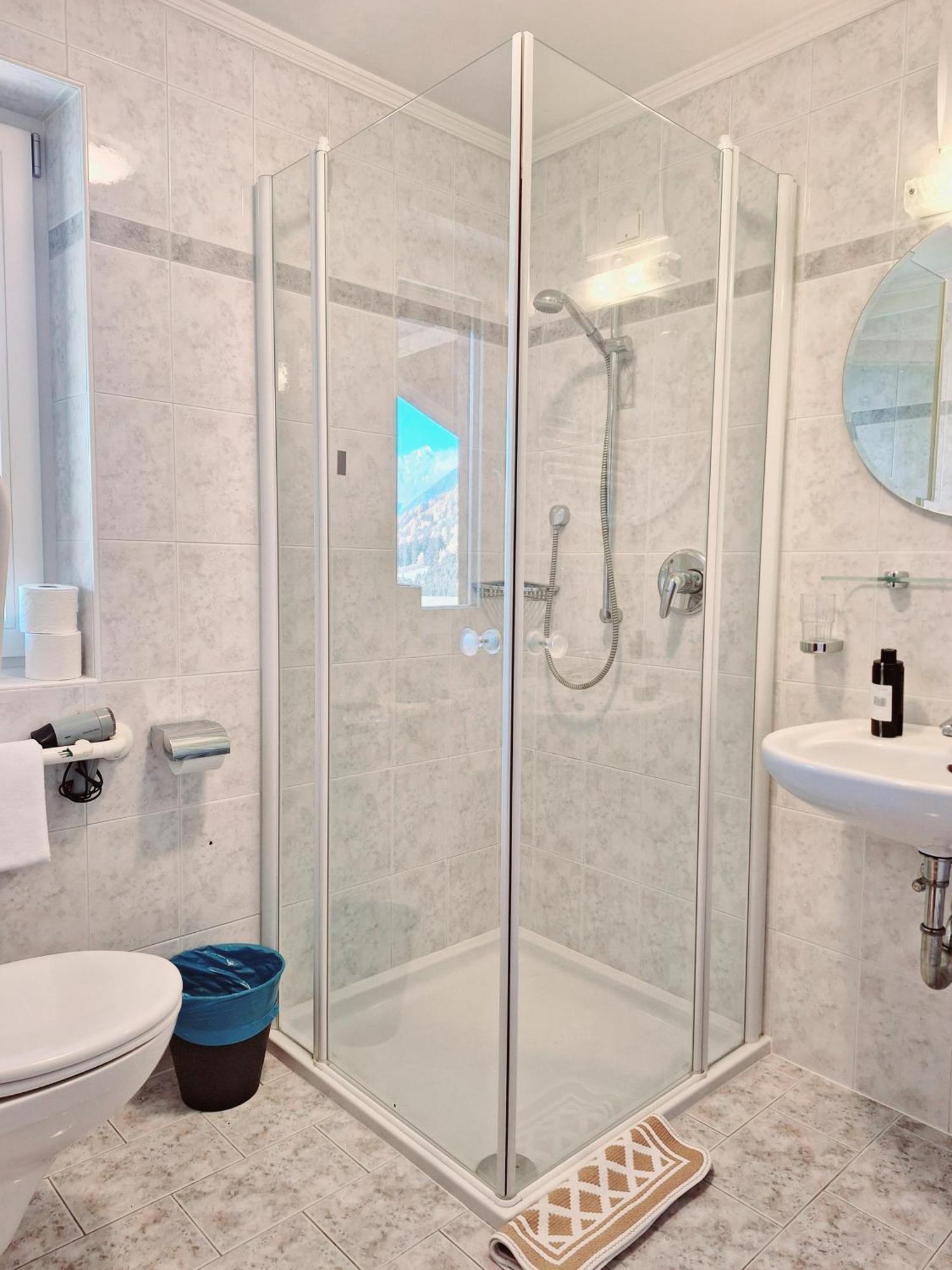 Hotel Poernbacher Olang Екстериор снимка